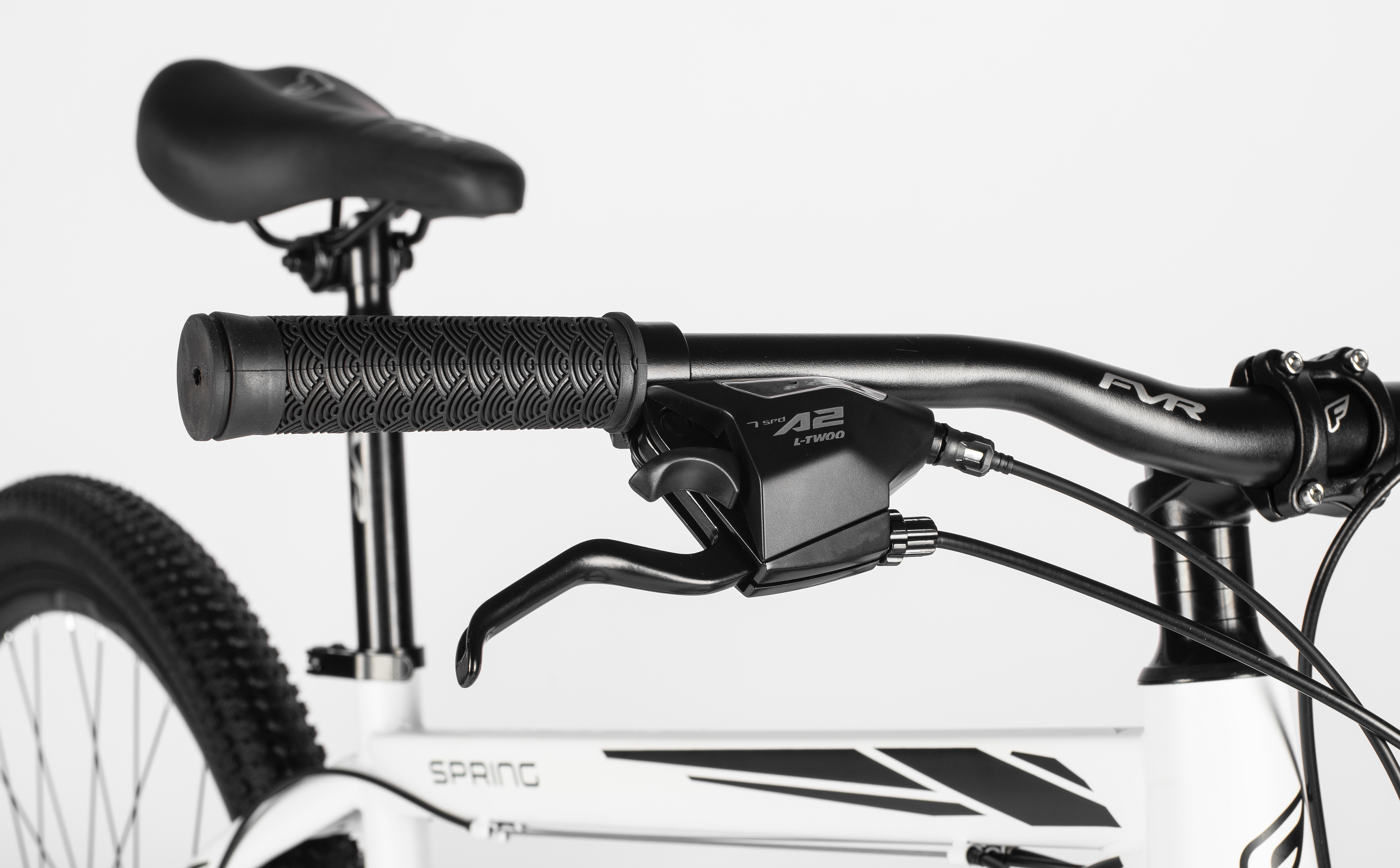 Велосипед FOREVER SPRING FSP9.0 29" (2025) White-Black-Grey